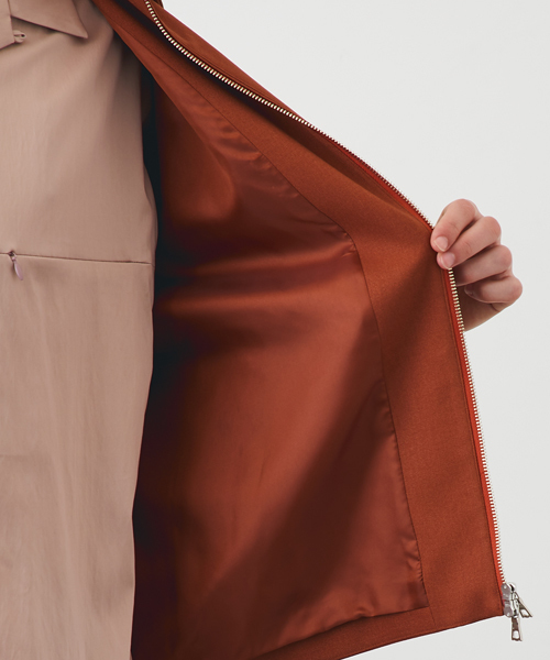 STUDIOUS（ステュディオス）の「ブライトサージジップブルゾン（ブルゾン・メンズ・オレンジ/ブラック/パープル・1/2/3）」の10枚目の写真