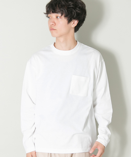 URBAN RESEARCH（アーバンリサーチ）の「ComfortLooseLong-Sleeve T-shirts（Tシャツ/カットソー・メンズ・ベージュ/グリーン/ホワイト/ライトグレー/ピンク・LARGE/MEDIUM）」の2枚目の写真