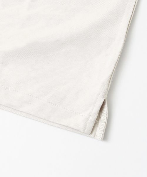 URBAN RESEARCH（アーバンリサーチ）の「ComfortLooseLong-Sleeve T-shirts（Tシャツ/カットソー・メンズ・ベージュ/グリーン/ホワイト/ライトグレー/ピンク・LARGE/MEDIUM）」の6枚目の写真