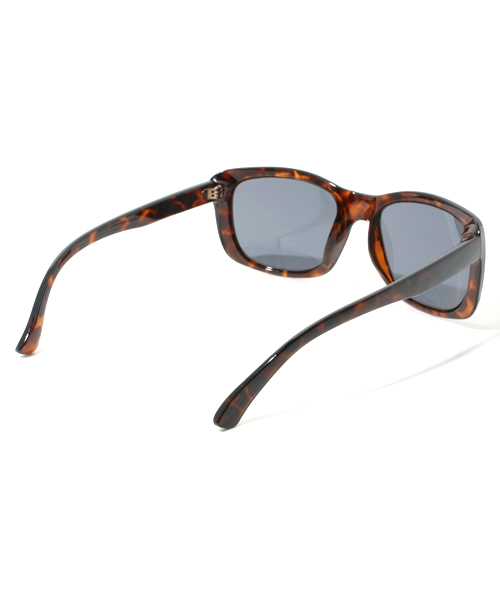 BEAMS（ビームス）の「□BEAMS / オリジナル サングラス“TOMMY”（サングラス・メンズ・ブラック/ブラウン・ONE SIZE）」の4枚目の写真