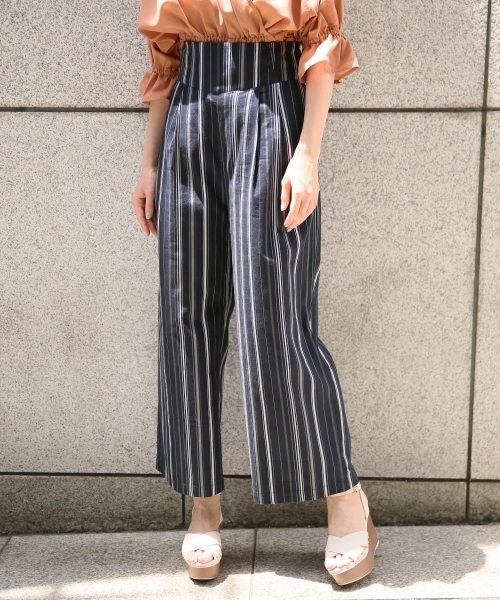 Heather（ヘザー）の「サスツキストライプワイドパンツ（その他パンツ・レディース・アイボリー/ネイビー・SMALL/MEDIUM）」の2枚目の写真