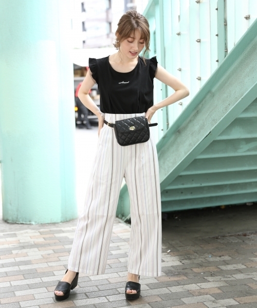 Heather（ヘザー）の「サスツキストライプワイドパンツ（その他パンツ・レディース・アイボリー/ネイビー・SMALL/MEDIUM）」の5枚目の写真