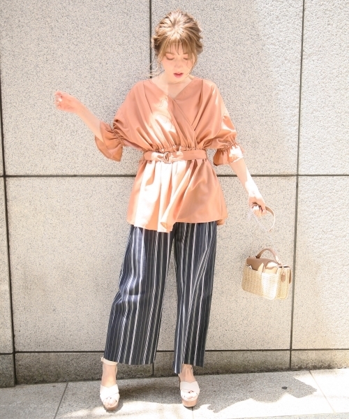 Heather（ヘザー）の「サスツキストライプワイドパンツ（その他パンツ・レディース・アイボリー/ネイビー・SMALL/MEDIUM）」の17枚目の写真