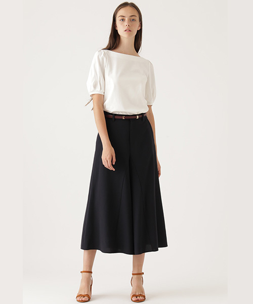 JILL STUART(ジルスチュアート)の「ローラフレアパンツ(その他パンツ・レディース・ネイビー・2/4)」の7枚目の写真