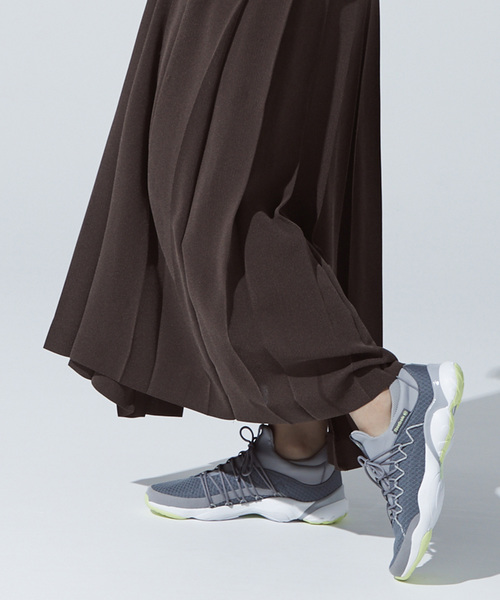 Reebok（リーボック）の「ディーエムエックス フュージョン [DMX FUSION LITE ATHLETIC]（スニーカー・メンズ・ホワイト/ブラック/グレー/ブルー/ネイビー/ブラック系その他・23.5cm/24.5cm/25.5cm/26.5cm/27.5cm/28.5cm/29.5cm/30.0cm/24.0cm/25.0cm/26.0cm/27.0cm/28.0cm/29.0cm）」の18枚目の写真