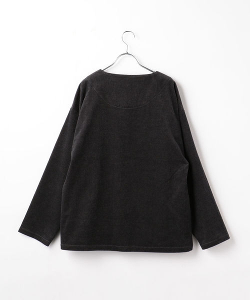 SHIPS（シップス）の「SU: 8W コーデュロイ プルオーバー シャツ（シャツ/ブラウス・メンズ・ブラック/ダークグレー/キャメル・SMALL/MEDIUM/LARGE）」の14枚目の写真