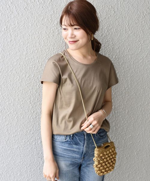 SHIPS（シップス）の「フレンチスリーブTEEシャツ（Tシャツ/カットソー・レディース・ブラック/オリーブ/ブラウン・ONE SIZE）」の3枚目の写真