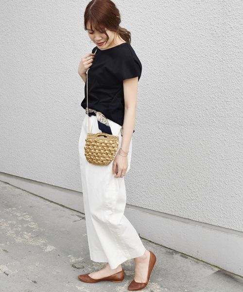 SHIPS（シップス）の「フレンチスリーブTEEシャツ（Tシャツ/カットソー・レディース・ブラック/オリーブ/ブラウン・ONE SIZE）」の7枚目の写真