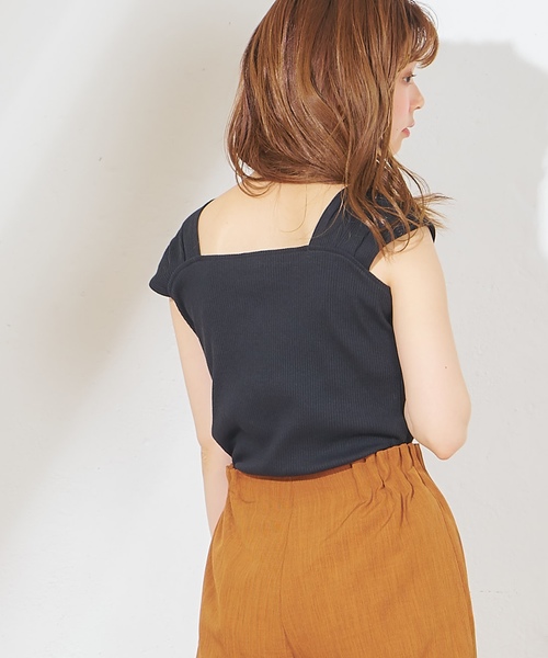 natural couture（ナチュラルクチュール）の「ヘンリーネックガーリーリブタンク（タンクトップ・レディース・ブラック/ベージュ/レッド/アイボリー・FREE）」の10枚目の写真