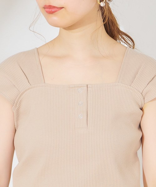 natural couture（ナチュラルクチュール）の「ヘンリーネックガーリーリブタンク（タンクトップ・レディース・ブラック/ベージュ/レッド/アイボリー・FREE）」の20枚目の写真