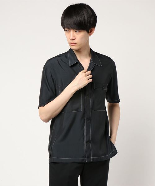 EDIFICE（エディフィス）の「LA BOUCLE / ラブ―クル キュプラツイル ステッチング ショートスリーブ シャツ（シャツ/ブラウス・メンズ・ブラック/チャコールグレー・48/44/46）」の3枚目の写真