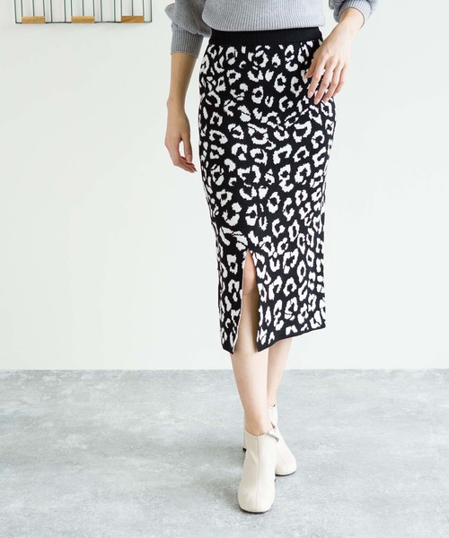 Jewelobe(ジュエローブ)の「ヒョウ柄ニットタイトスカート(スカート)」|ブラック