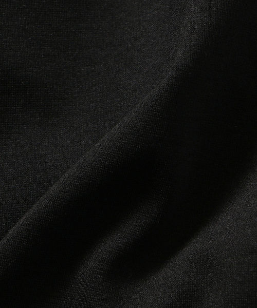 SHIPS(シップス)の「SU: ポンチ リラックスフィット クルーネック カットソー(Tシャツ/カットソー・メンズ・チャコールグレー/ブラック/グレー・SMALL/MEDIUM/LARGE)」の5枚目の写真