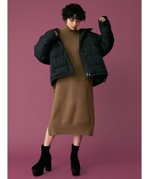 EMODA(エモダ)の「ボリュームフードダウン(ダウンジャケット/コート・レディース・ブラック/ブラウン/カーキ/キャメル・FREE)」の12枚目の写真