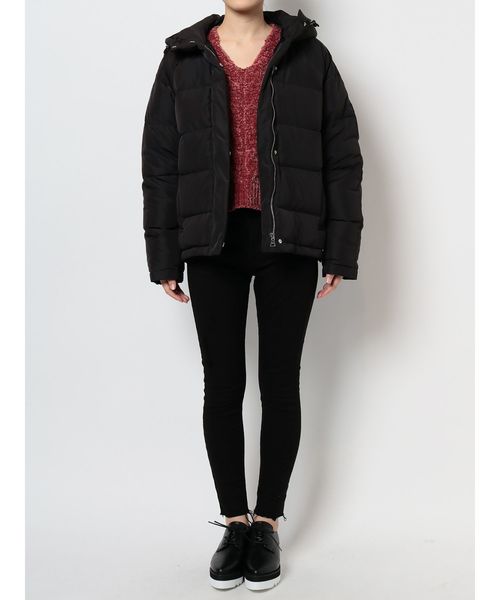 EMODA(エモダ)の「ボリュームフードダウン(ダウンジャケット/コート・レディース・ブラック/ブラウン/カーキ/キャメル・FREE)」の22枚目の写真