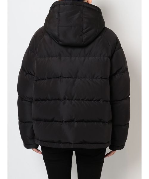 EMODA(エモダ)の「ボリュームフードダウン(ダウンジャケット/コート・レディース・ブラック/ブラウン/カーキ/キャメル・FREE)」の17枚目の写真