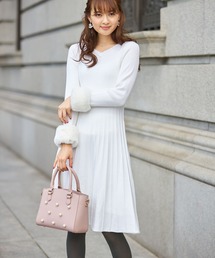 tocco closet | 袖口2WAYファー付き後ろレースアップデザインニットワンピース(ワンピース)