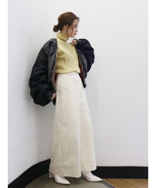 Ungrid（アングリッド）の「ウォッシャブルタートルネックニット（ニット/セーター・レディース・ブラック/パープル/イエロー/ブルー・FREE）」の6枚目の写真