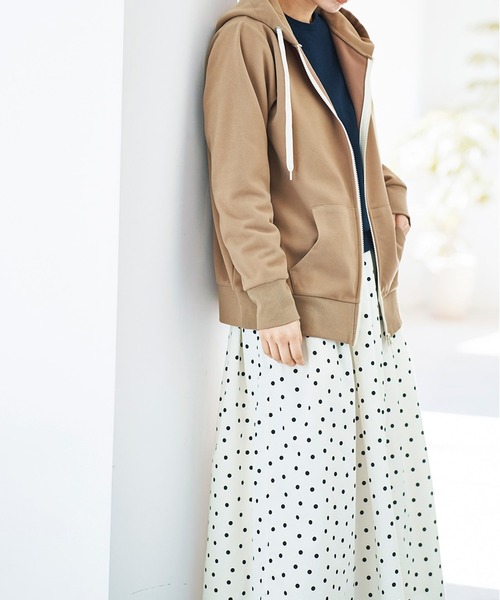 and myera（アンド マイラ）の「ａｎｄ　ｍｙｅｒａ　スエードみたいなパーカー（パーカー・レディース・ベージュ・SMALL/MEDIUM/LARGE/X-LARGE）」の12枚目の写真