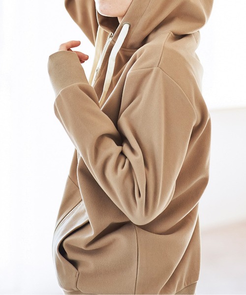 and myera（アンド マイラ）の「ａｎｄ　ｍｙｅｒａ　スエードみたいなパーカー（パーカー・レディース・ベージュ・SMALL/MEDIUM/LARGE/X-LARGE）」の8枚目の写真