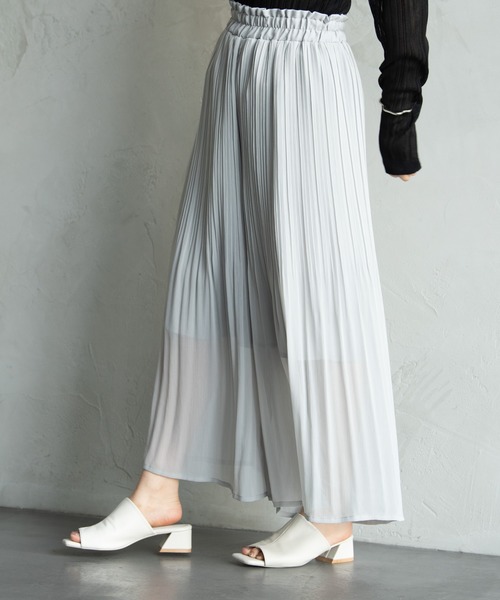 Aunt Marie's(アントマリーズ)の「AUNT MARIE’Sシフォン楊柳消しプリーツパンツ(その他パンツ・レディース・ホワイト/ライトグレー/ブラック/ベージュ/カーキ/ナチュラル・FREE)」の4枚目の写真