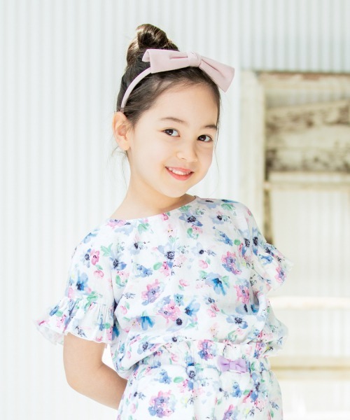 GLOBAL WORK(グローバルワーク)の「【キッズ】ソフトタッチリネンブラウス半袖/864992(シャツ/ブラウス・キッズ・ホワイト/ライトブルー/ベージュ・110cm/100cm/120cm/130cm/140cm)」の3枚目の写真