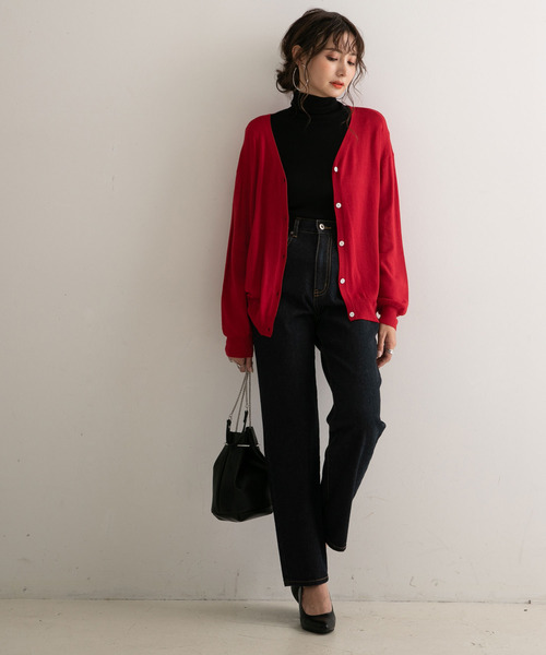 Newlyme（ニューリーミー）の「洗えるニットシルクタッチカーディガン【R】（カーディガン/ボレロ・レディース・ブラック/グリーン/ベージュ/レッド/マスタード/ブラウン/モカ・M-L）」の18枚目の写真