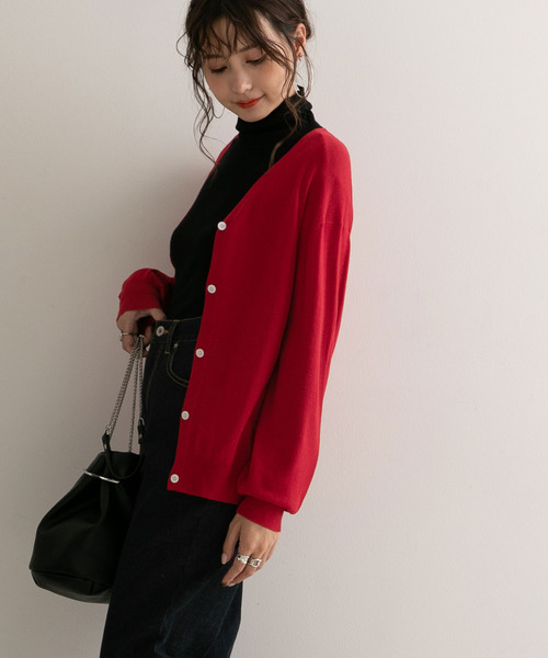 Newlyme（ニューリーミー）の「洗えるニットシルクタッチカーディガン【R】（カーディガン/ボレロ・レディース・ブラック/グリーン/ベージュ/レッド/マスタード/ブラウン/モカ・M-L）」の19枚目の写真