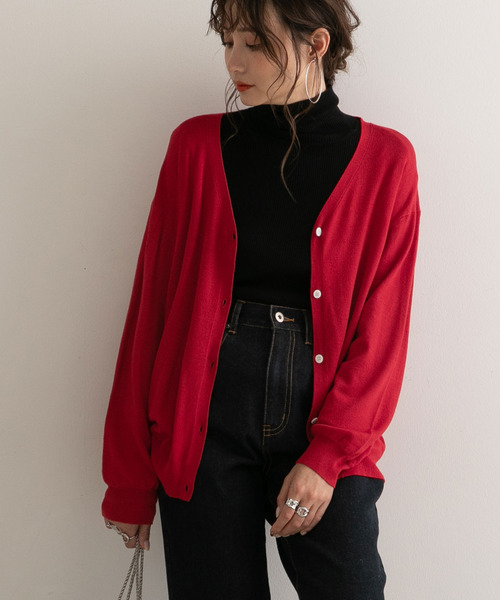 Newlyme（ニューリーミー）の「洗えるニットシルクタッチカーディガン【R】（カーディガン/ボレロ・レディース・ブラック/グリーン/ベージュ/レッド/マスタード/ブラウン/モカ・M-L）」の21枚目の写真