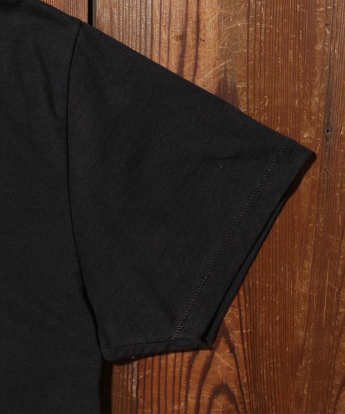 Levi's（リーバイス）の「LEVI'S(R) VINTAGE CLOTHING グラフィックTシャツ ECLIPSE BLACK（Tシャツ/カットソー・メンズ・ブラック・S/M/L/XL）」の6枚目の写真