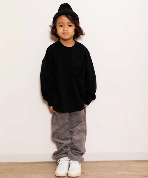 ＆yam（アンドヤム）の「ボアポケットTee（Tシャツ/カットソー・キッズ・ブラック/オリーブ/グレー/ホワイト/ピンク/ライトブラウン/ブルー/ブラウン・110/160/130/150/120/140/100）」の10枚目の写真