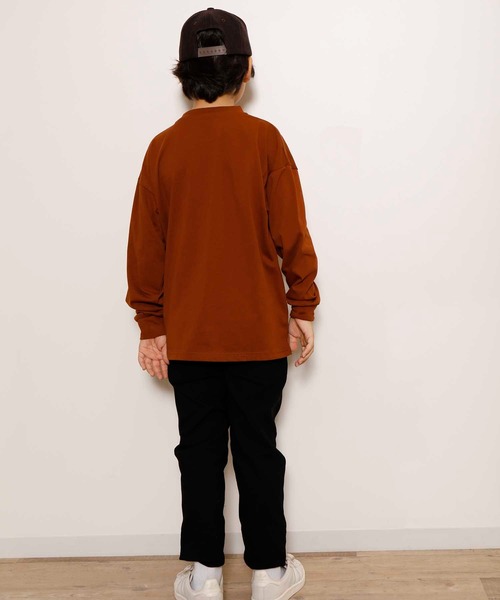 ＆yam（アンドヤム）の「ボアポケットTee（Tシャツ/カットソー・キッズ・ブラック/オリーブ/グレー/ホワイト/ピンク/ライトブラウン/ブルー/ブラウン・110/160/130/150/120/140/100）」の11枚目の写真