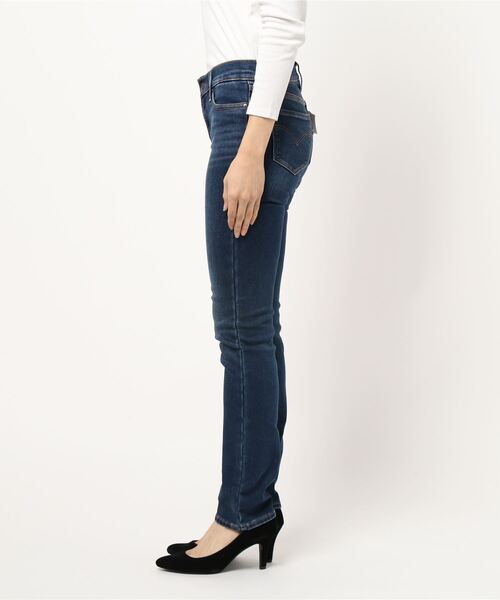 Levi's（リーバイス）の「【Levi's】「312 WARM」 SHAPING(シェイピング)スリムデニム（デニムパンツ・レディース・ダークインディゴブルー・24inch/25inch/26inch/27inch）」の2枚目の写真