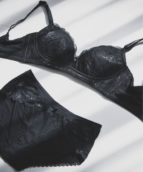 HEAVEN Japan（ヘヴンジャパン）の「もう離れ垂れへんブラ　スタンダードショーツ（ショーツ・レディース・ブラック/コーラルピンク/ライトブルー・LL/M/L）」の10枚目の写真