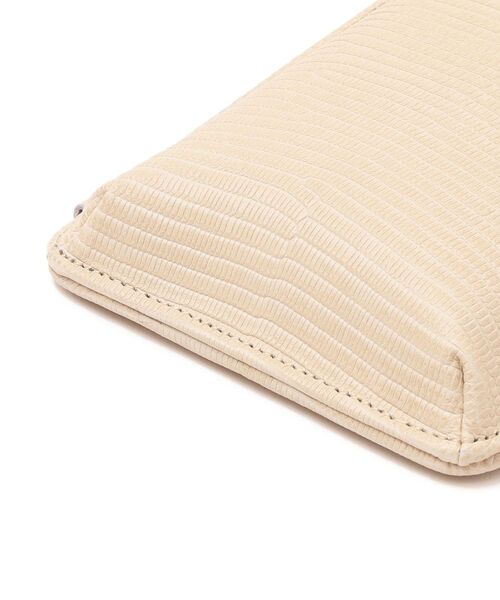 VIOLAd'ORO（ヴィオラドーロ）の「VIOLAd’ORO:スマートフォンポシェット（ショルダーバッグ・レディース・ライトグレー/ブラック/ベージュ系その他・ONE SIZE）」の4枚目の写真