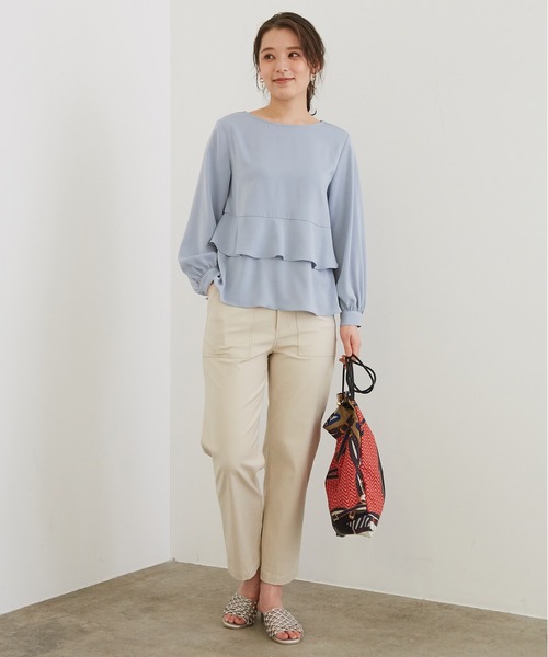 ROPE' PICNIC(ロペピクニック)の「バック釦ペプラムブラウス(シャツ/ブラウス・レディース・サックスブルー/ネイビー/ピンク/オフホワイト・38)」の19枚目の写真