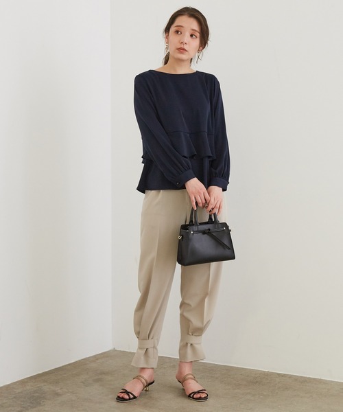 ROPE' PICNIC(ロペピクニック)の「バック釦ペプラムブラウス(シャツ/ブラウス・レディース・サックスブルー/ネイビー/ピンク/オフホワイト・38)」の18枚目の写真