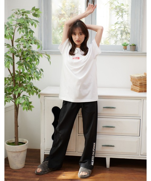 MILKFED.（ミルクフェド）の「SS TEE MINI BAR（Tシャツ/カットソー・レディース・ホワイト/チャコールグレー/ライトグレー/ブラック/ベージュ/ライトグリーン・ONE SIZE）」の17枚目の写真