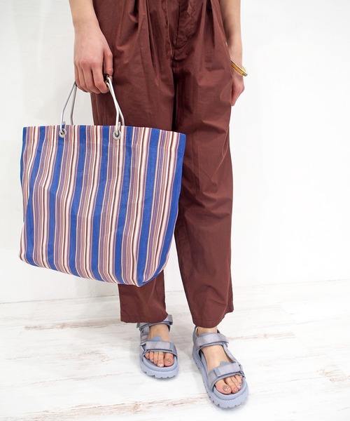 byあしながおじさん（バイアシナガオジサン）の「ワントーンスポーツサンダル / byあしながおじさん（サンダル・レディース・ブラック/グレー/ピンク/ブルー・LL/S/M/L）」の11枚目の写真