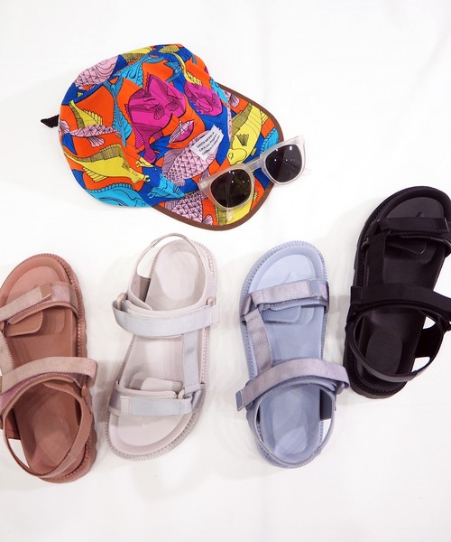 byあしながおじさん（バイアシナガオジサン）の「ワントーンスポーツサンダル / byあしながおじさん（サンダル・レディース・ブラック/グレー/ピンク/ブルー・LL/S/M/L）」の19枚目の写真