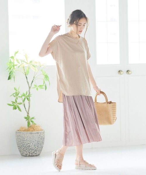 LIPSTAR（リップスター）の「シャイニーサテンプリーツスカート（スカート・レディース・ベージュ/ブルー/ピンク/ライトブルー/パープル・M）」の18枚目の写真