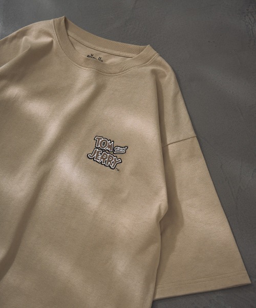 PUBLUX(パブリュクス)の「〇【Tom and Jerry】別注プリントTシャツ/グラフィック/ユニセックス/(Tシャツ/カットソー・メンズ・ホワイト/ブラック/ベージュ/サックスブルー・SMALL/MEDIUM/LARGE/X-LARGE)」の12枚目の写真