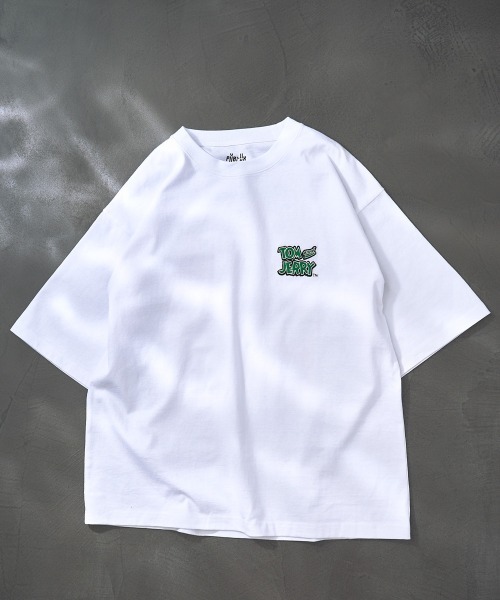 PUBLUX(パブリュクス)の「〇【Tom and Jerry】別注プリントTシャツ/グラフィック/ユニセックス/(Tシャツ/カットソー・メンズ・ホワイト/ブラック/ベージュ/サックスブルー・SMALL/MEDIUM/LARGE/X-LARGE)」の6枚目の写真