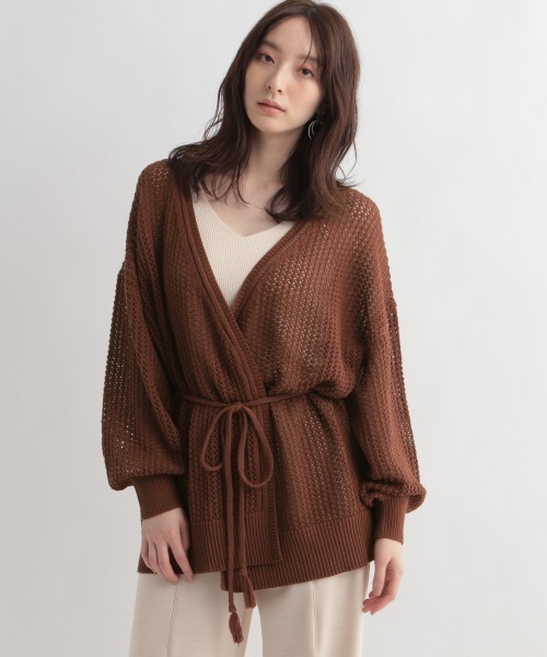 Andemiu（アンデミュウ）の「スカシアミオーバーカーディガン948119（カーディガン/ボレロ・レディース・ブラック/オフホワイト/ブラウン・FREE）」の4枚目の写真