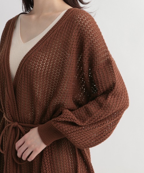 Andemiu（アンデミュウ）の「スカシアミオーバーカーディガン948119（カーディガン/ボレロ・レディース・ブラック/オフホワイト/ブラウン・FREE）」の15枚目の写真