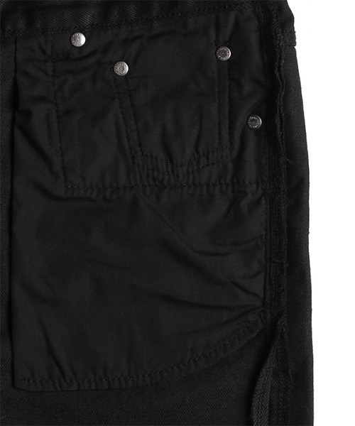 Union Garments(ユニオンガーメンツ)の「【Union Garments 】スリムストレート コーティングジーンズ / SLIM STRAIGHT COATING JEANS(デニムパンツ・メンズ・ブラック・32inch/30inch/28inch/34inch/31inch/29inch/33inch)」の14枚目の写真
