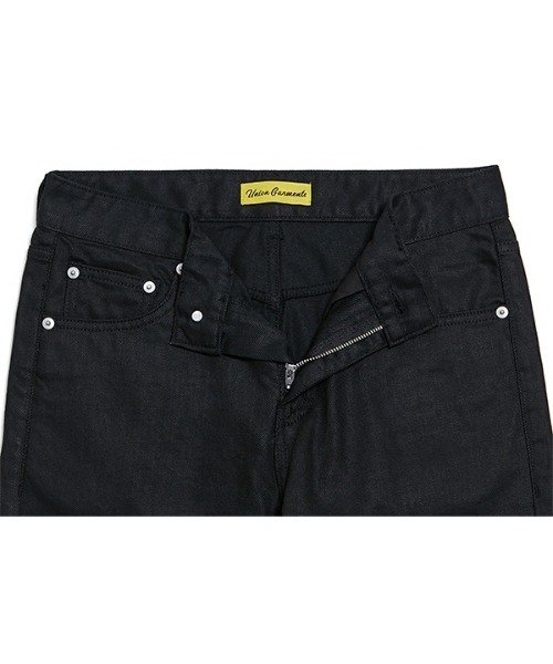 Union Garments(ユニオンガーメンツ)の「【Union Garments 】スリムストレート コーティングジーンズ / SLIM STRAIGHT COATING JEANS(デニムパンツ・メンズ・ブラック・32inch/30inch/28inch/34inch/31inch/29inch/33inch)」の2枚目の写真
