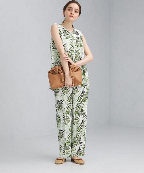 green label relaxing（グリーンレーベルリラクシング）の「FM リーフ プリント イージー パンツ（その他パンツ・レディース・ブラック/オフホワイト・FREE）」の13枚目の写真