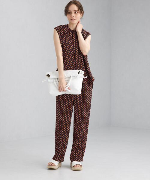 green label relaxing（グリーンレーベルリラクシング）の「FM リーフ プリント イージー パンツ（その他パンツ・レディース・ブラック/オフホワイト・FREE）」の15枚目の写真