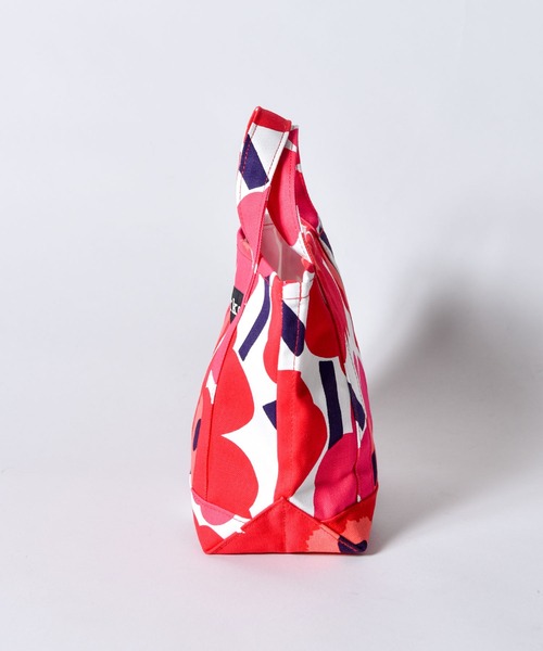 marimekko（マリメッコ）の「【marimekko（マリメッコ）】  SEIDI PIENI UNIKKO（ハンドバッグ・レディース・ブラック/レッド・ONE SIZE）」の5枚目の写真